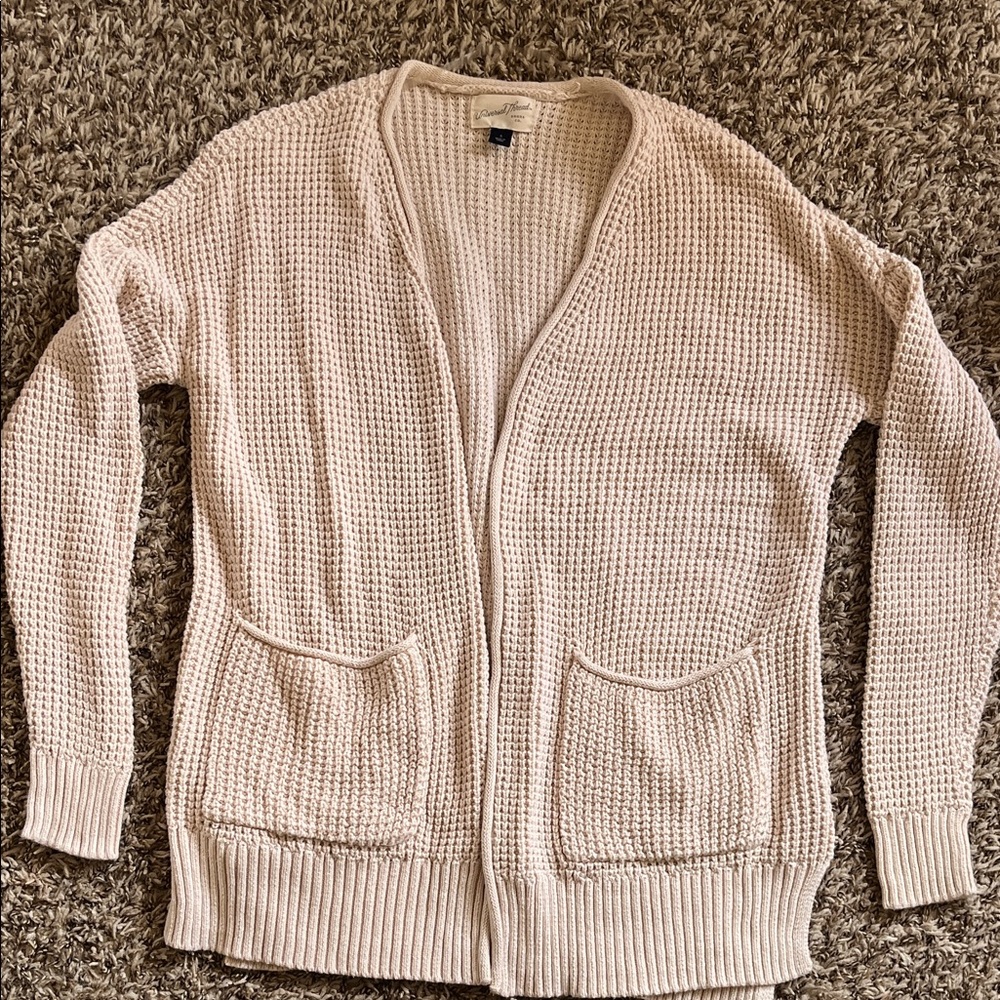 Universal Thread Women's Beige Cardigan size small